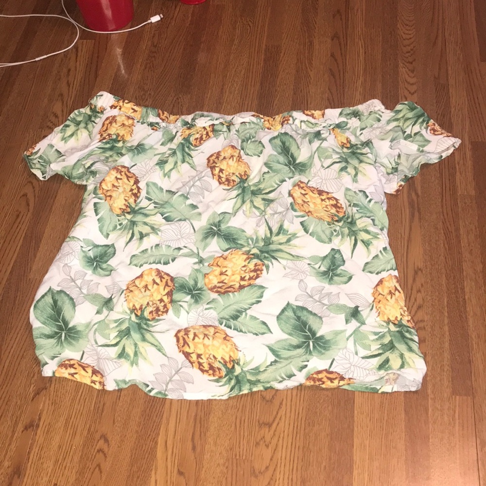 off the shoulder shirt!!